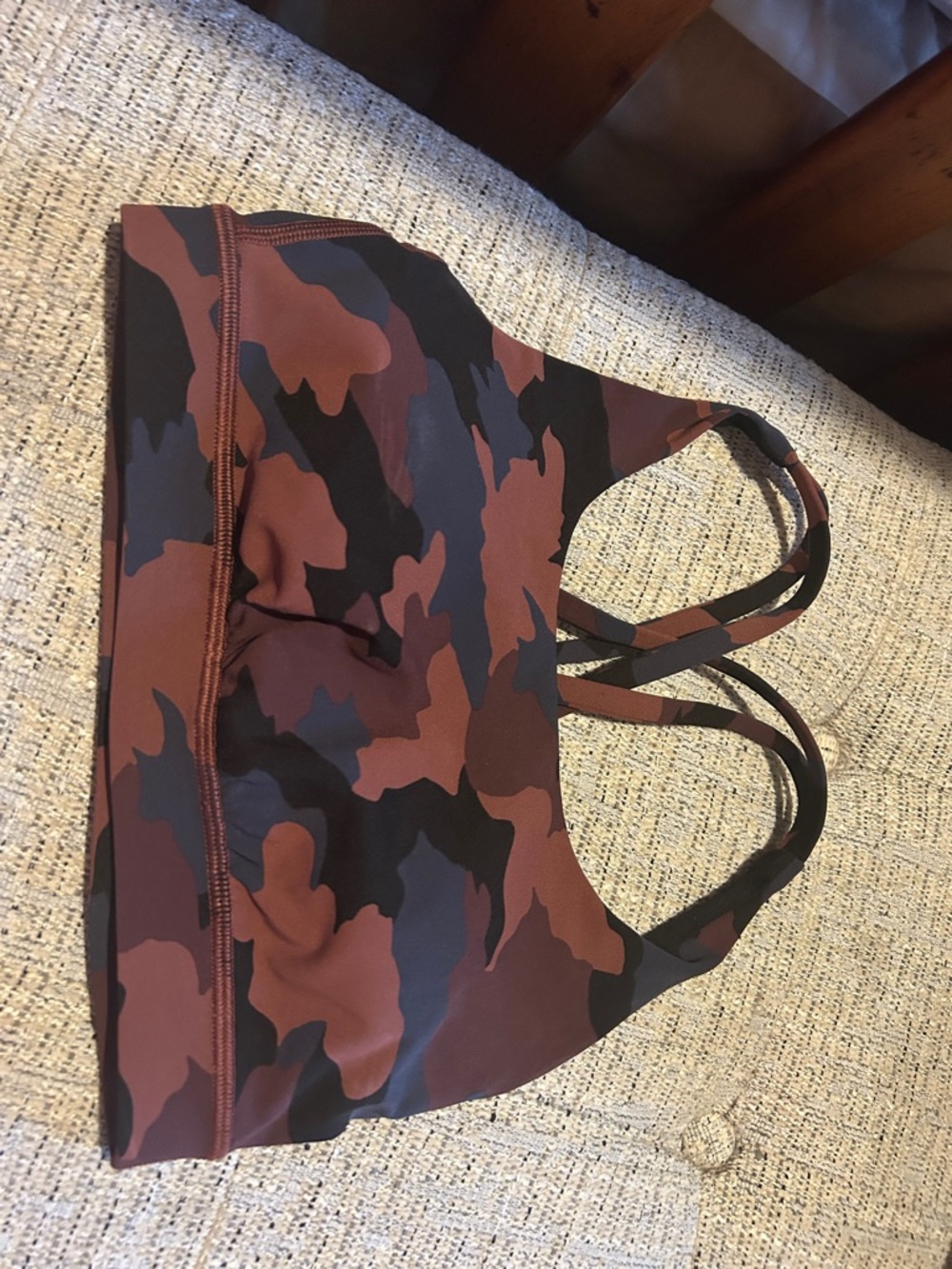 Camo Print Crossback Sports Bra - Brown/Black